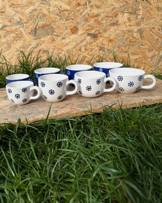 Kytkové šálky pro každý doušek radosti! Espresso, lungo, cappuccino i latté – vyberte si tu správnou velikost pro svůj...